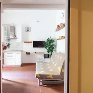 Appartamento 121, Prato (Prato)